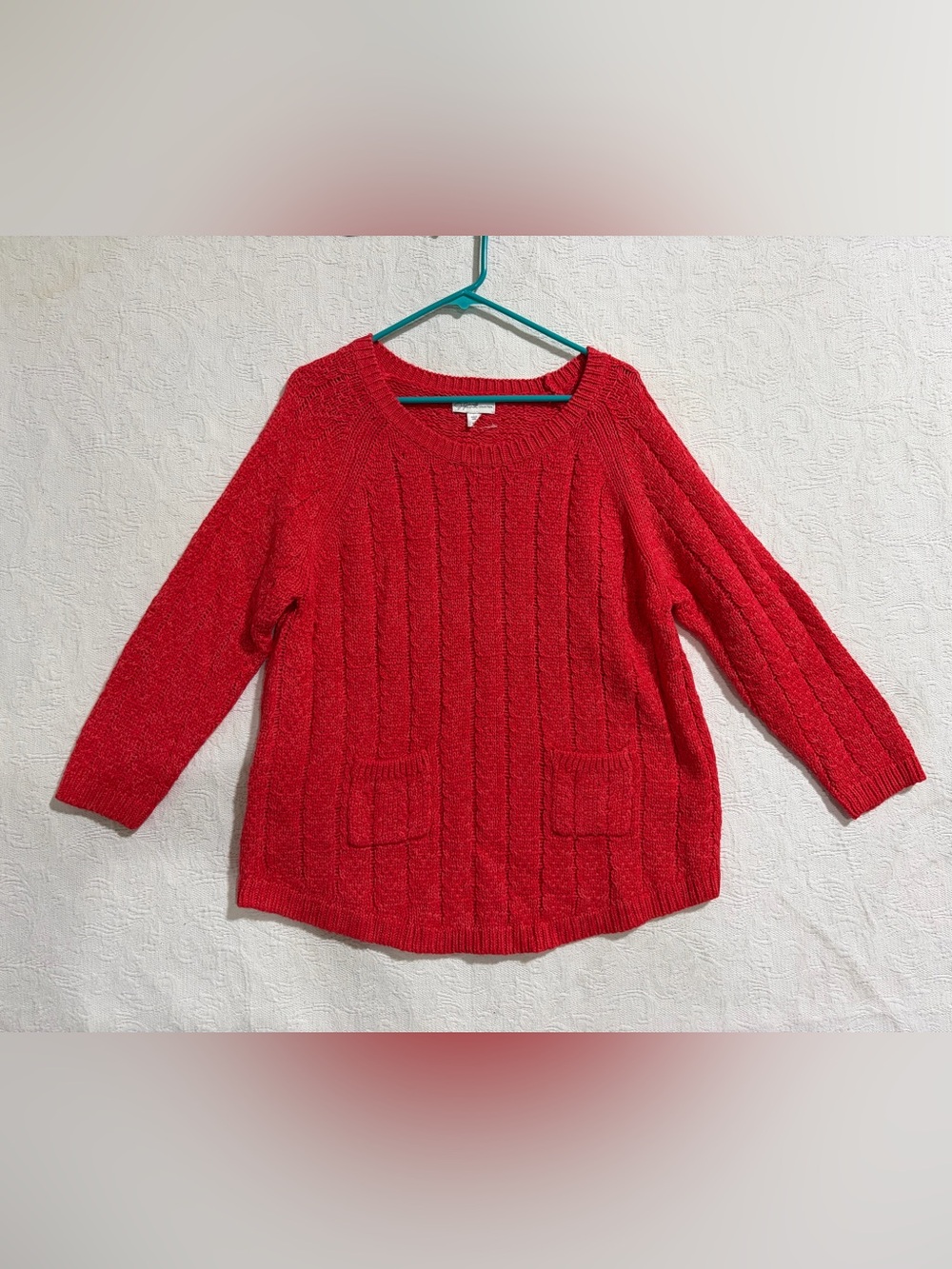 Jaclyn Smith Red Cable-Knit Scoop Neck Sweater with Pockets